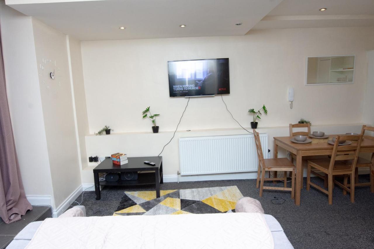 Evergreen Apartments-Flat 7, Londres Exterior foto